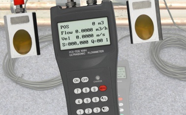Ultraschalldurchflussmessgerät PCE-TDS 100HS