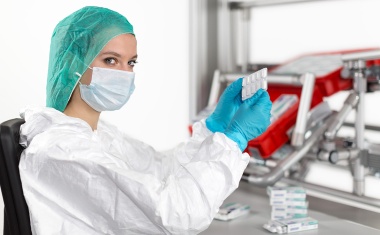 Ergonomische Arbeitsplatzsysteme in der Life-Science-Industrie
