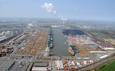 Hafen Antwerpen meldet neuen Frachtrekord