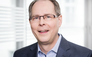 Covid-19: Industrie forscht auch an Medikamenten