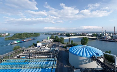 Samson und Infraserv Wiesbaden realisieren digitales Informationssystem