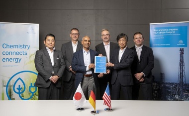 Thyssenkrupp Uhde von CF Industries und Mitsui für „Blue Ammonia“-Projekt ausgewählt