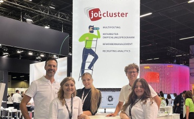 Jobcluster ermöglicht Bewerbungen per WhatsApp