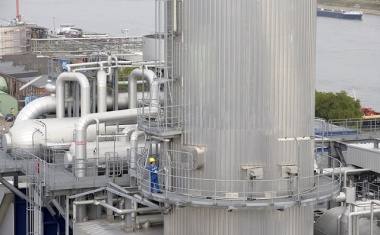 Ammonia Producers may Cut Output to Save Gas