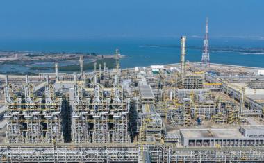 BASF nimmt den Steamcracker am BASF-Verbundstandort Zhanjiang in China in Betrieb