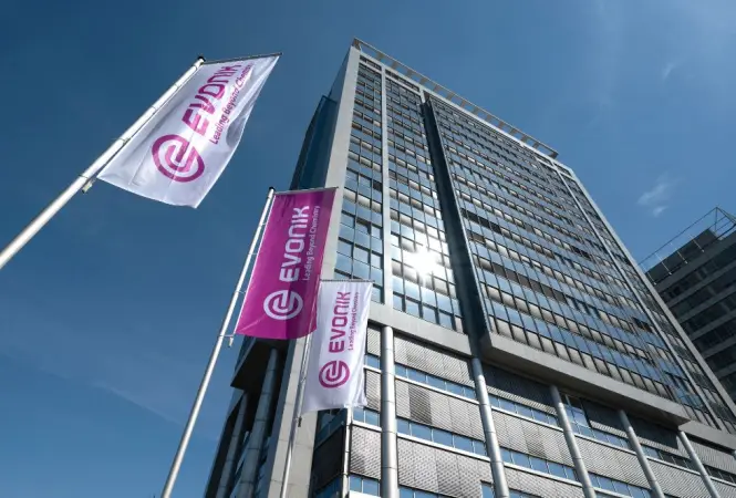 Evonik kündigt Struktur- und Sparmaßnahmen an