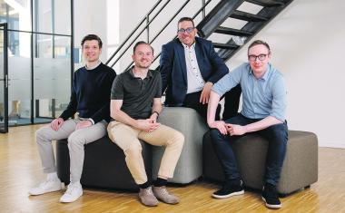 Solid Air Dynamic: Bio-basierte Aerogel-Fasern für nachhaltige Dämmstoffe