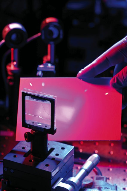 Optischer Aufbau zur Vermessung holografischer Forschungsmuster