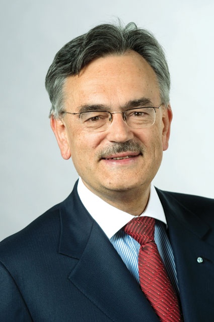 Interview mit Prof. Wolfgang A. Herrmann, Präsident der Technischen...