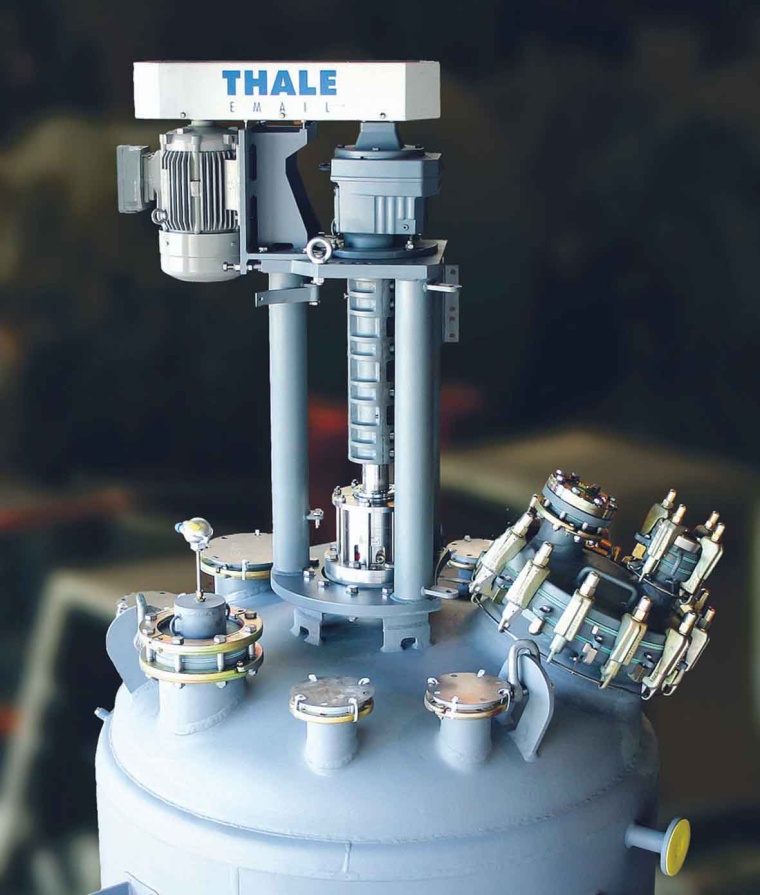 Abb. 1: Emaillierte Rührwerke können jetzt mit einer Wellenlippendichtung...