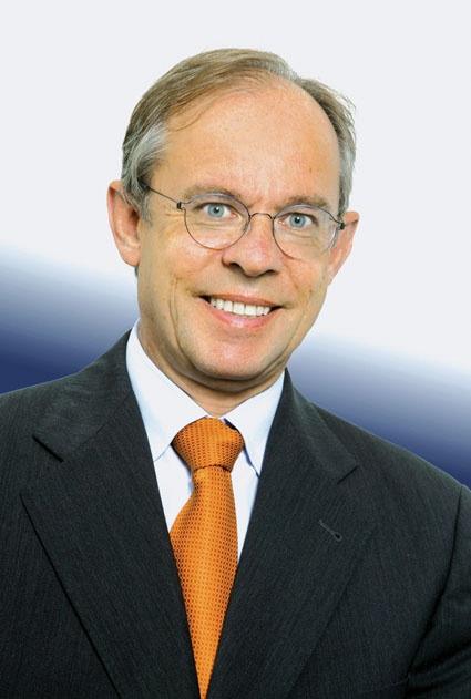 Dr. Manfred Kircher, Creavis Technologies & Innovation, Science-to-Business...