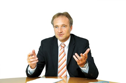 Dr. Volker Fitzner, Partner, PricewaterhouseCoopers