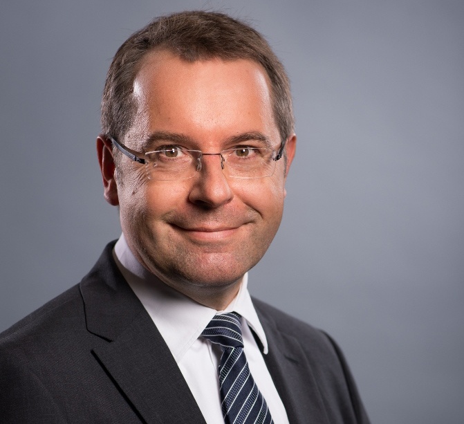 Photo: Statement von Prof. Dr. Hannes Utikal zur Branchenstudie: Vom Megatrend...