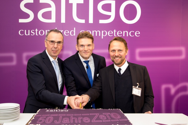 Lanxess-Vorstandsmitglied Dr. Hubert Fink, Saltigo-Geschäftsführer Dr....