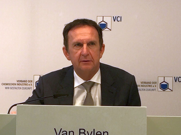 Hans van Bylen, Präsident des VCI: „Wir halten im kommenden Jahr ein...
