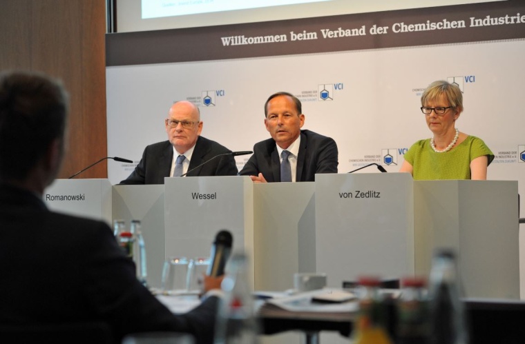 Bei der Forschungspressekonferenz des Verbands der Chemischen Industrie (VCI)...