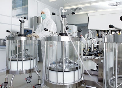 Abb. 6: Pharmaproteine, sogenannte „Biologics,” werden unter...