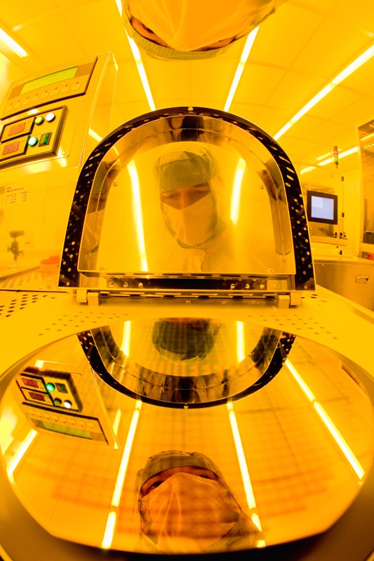 Narva: Speziallicht für Fotolithografie und Druckindustrie