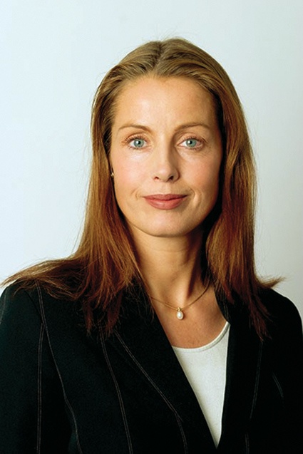 Dr. Britta Holt, Fitch Ratings