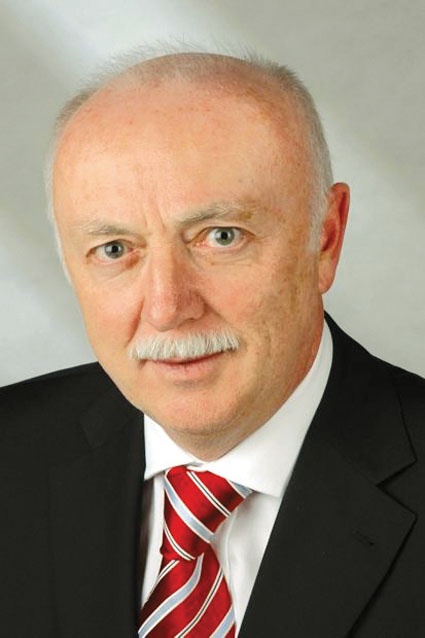 Prof. Dr.-Ing. Willibald A. Günthner, Inhaber Lehrstuhl Fördertechnik...