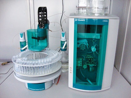 Abb. 2: Am Institut eingesetztes ICSystem bestehend aus 850 Professional IC,...