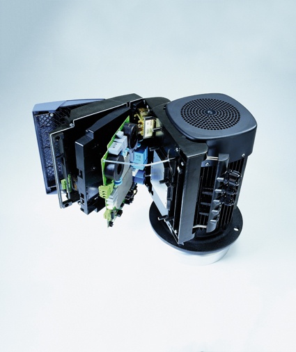 Abb. 3: Pumpsystem mit direkt aufgebautem Frequenzregler (MGE-Motor).