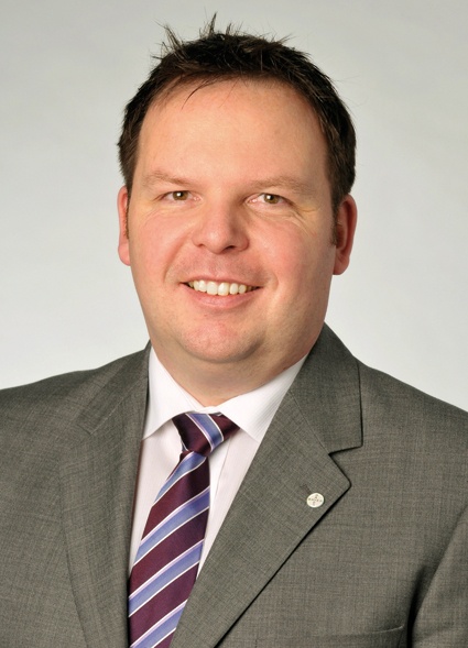 Dr. Sigurd Buchholz, Leiter Process and Flow Chemistry von Bayer Technology...