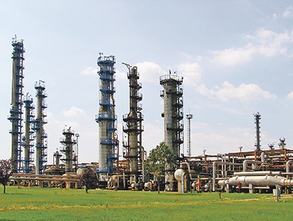 Der SmartProcess Distillation Optimizer von Emerson findet bei fünf der sechs...
