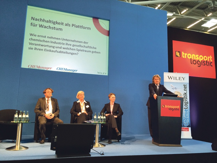 Diskussionsrunde beim CHEManager Forum während der Transport Logistic 2015 in...
