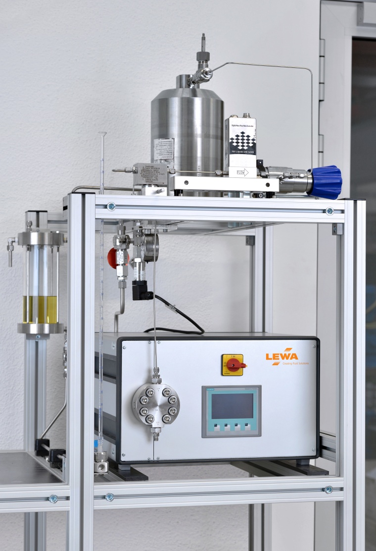 LEWA: Bei einem Gegendruck von bis zu 500 bar kann die Intellilab zwischen 10...