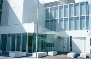 Abb. 2: Das neue Binnig and Rohrer Nanotechnology Center des IBM...
