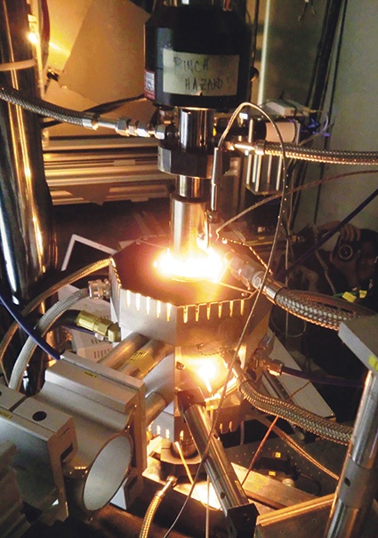 Versuchsanlage für thermomechanische Tests von Faserkeramiken für...