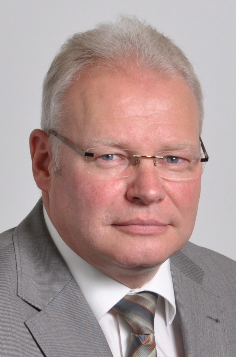 Helmut Kaiser, Geschäftsbereichsleiter für den Geschäftsbereich Chem, AZO