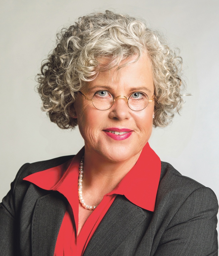 Dr. Nicola Spiggelkötter, Knowledge&Support