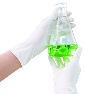 Einweghandschuhe, aus Natur- oder synthetischem Kautschuk, schützen den...