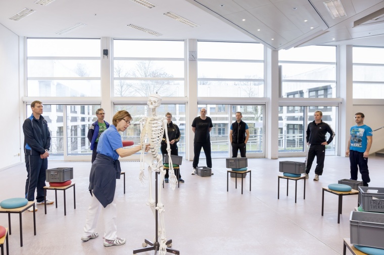 Präventionsprojekt bei Wacker: Gesundheitsprogramm für Mitarbeiter in vier...