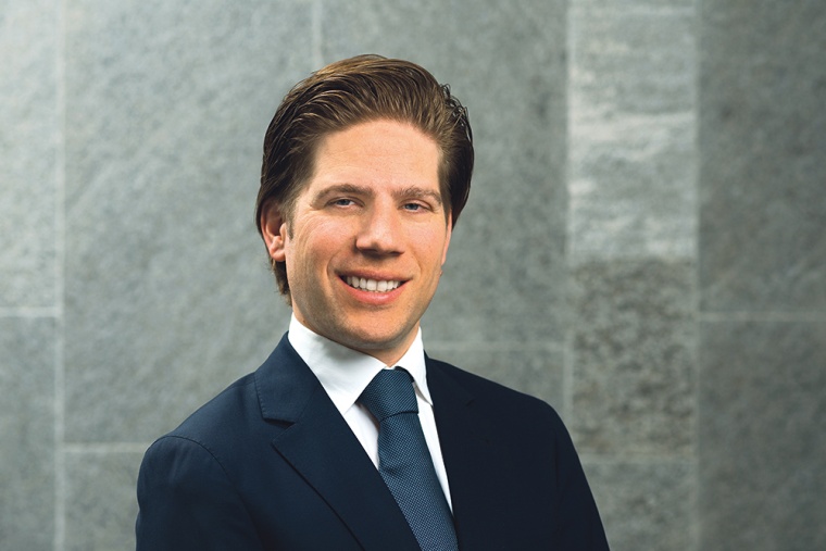 Dr. Simon Mayer, Mitglied der Gruppengeschäftsführung & Leiter Marketing und...