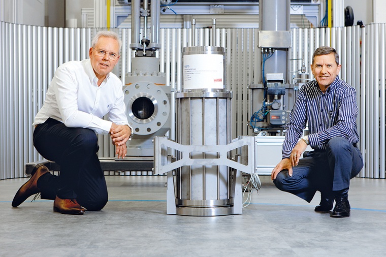 Folkert Hettinga (Festo) und Willem van Rijs (SGSI) forschten gemeinsam, um...