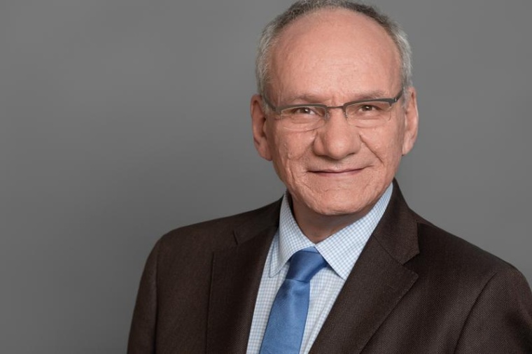 Hans-Georg Klose, Krisenberater: „Gerade in schwierigen Zeiten suchen...