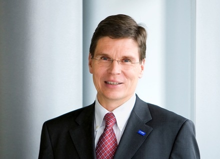 Dr. Hans-Ulrich Engel (51), Chief Financial Officer, Ressort III located in...