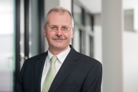 Dr. Hans-Josef Ritzert will take over as Evoniks great China regional president...