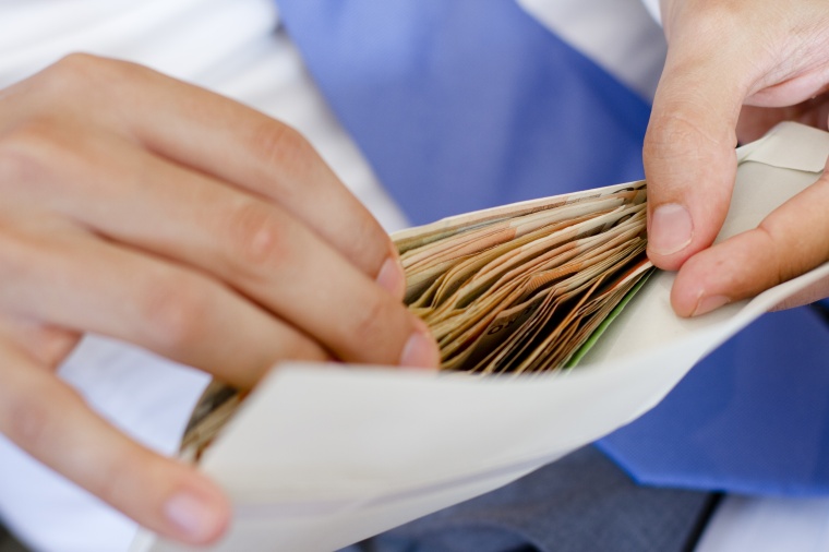 Sanofi Settles US Bribery Charges (c) Mattia Menestrina/Shutterstock