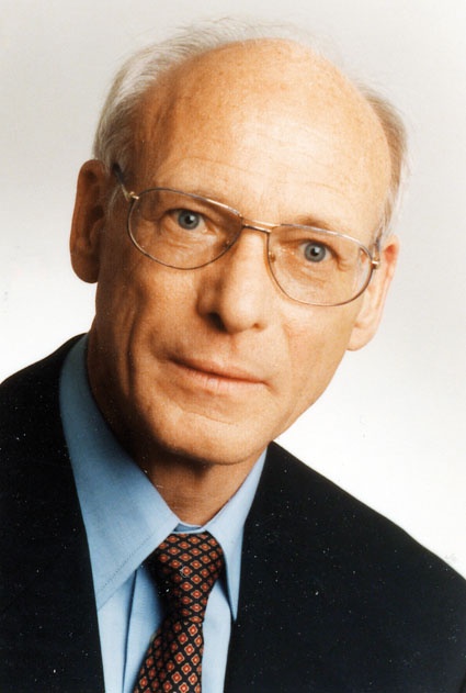 Dipl.-Ing. Hardy Ernst, Loos International