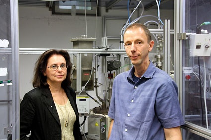 Fig. 3: Prof. Dr. Monika Willert-Porada and AOR Dr.-Ing. Thorsten Gerdes, Chair...