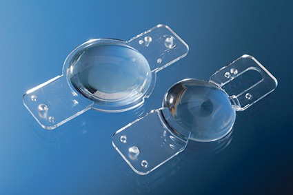 Fig. 2: Makrolon LED-Collimator lens from the BMBF Project “Autolight”...