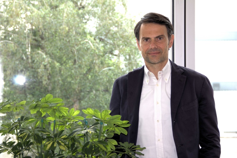 Luca Parlanti (Siegfried): ... we believe that the Chinese and global...