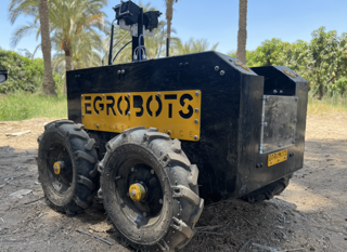 The Egrobots robot in all its glory. © Egrobots