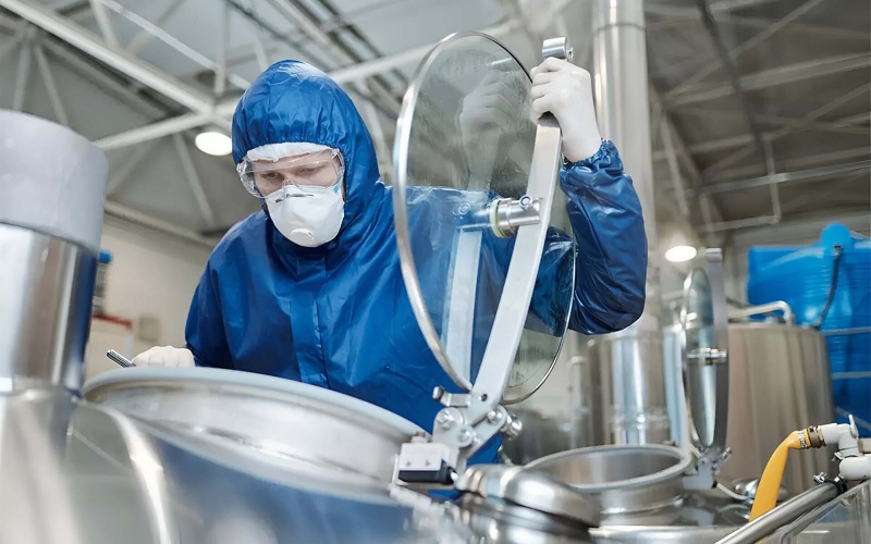 Photo: Sauerstoffmessung bei Inertisierung und Tanküberlagerung