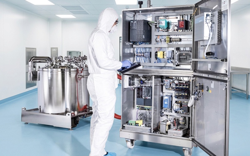 The control architecture supports OPC UA communication and standardized MTP...
