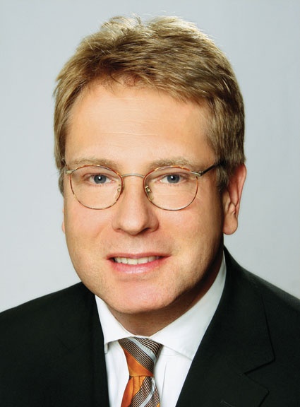 Dr. Marcus Hübel